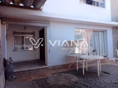 Casa com 3 Quartos para alugar, 260m² no Vila Homero Thon, Santo André