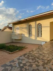 Casa com 3 Quartos para alugar, 131m² no Vila Santa Catarina, Americana