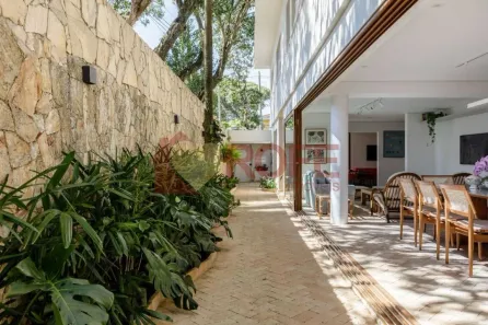 Casa com 3 Quartos à venda, 427m² no Indianópolis, São Paulo