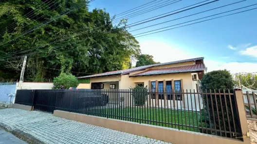 Casa com 3 Quartos à venda, 175m² no Saguaçu, Joinville