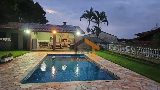 Fazenda/Sítio com 6 Quartos à venda, 438m² no Parque São Gabriel, Itatiba