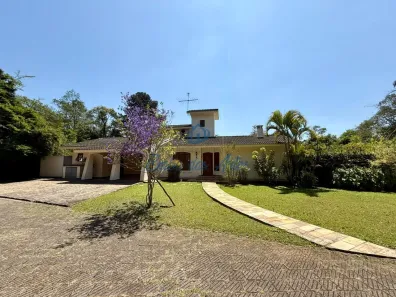 Fazenda/Sítio com 4 Quartos à venda, 247m² no Chácaras Bartira, Embu das Artes