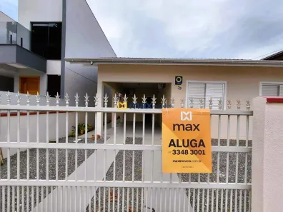 Casa com 3 Quartos para alugar, 174m² no Gravatá, Navegantes