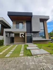 Casa com 4 Quartos à venda, 300m² no Buraquinho, Lauro de Freitas