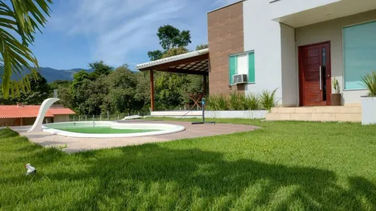 Fazenda/Sítio com 2 Quartos à venda, 1000m² no Papucaia, Cachoeiras de Macacu