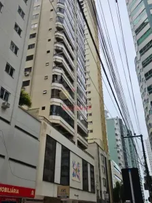Apartamento com 3 Quartos para alugar, 110m² no Centro, Balneário Camboriú