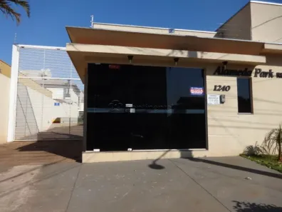 Casa de Condomínio com 2 Quartos para alugar, 120m² no Vila Rosa, Dourados