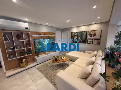 Apartamento com 2 Quartos à venda, 105m² no Vila Anastácio, São Paulo