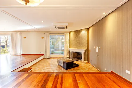 Casa com 4 Quartos para alugar, 550m² no Vila Sônia, São Paulo