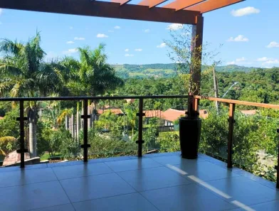 Fazenda/Sítio com 3 Quartos à venda, 430m² no , Londrina