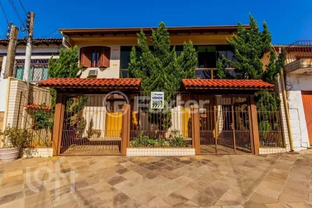 Casa com 3 Quartos à venda, 184m² no Jardim Itu, Porto Alegre