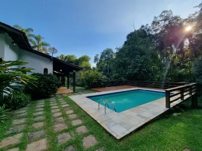 Casa de Condomínio com 2 Quartos para alugar, 164m² no Ibiúna, Ibiúna