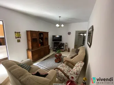 Casa com 3 Quartos à venda, 145m² no Vila Vianelo, Jundiaí