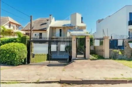 Casa com 3 Quartos para venda ou aluguel, 410m² no Vila Jardim, Porto Alegre