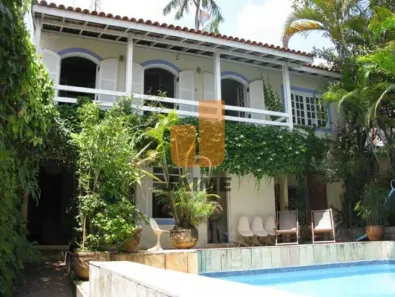 Casa com 3 Quartos à venda, 402m² no Sumaré, São Paulo