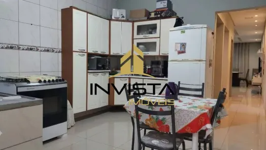 Sobrado com 3 Quartos à venda, 130m² no Residencial Altos do Bosque, São José dos Campos