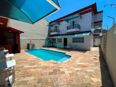 Sobrado com 4 Quartos à venda, 270m² no Jardim Samoa, Mongaguá
