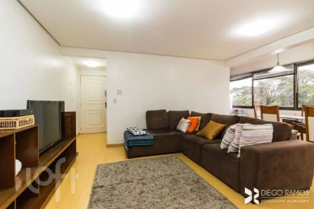 Apartamento com 3 Quartos à venda, 94m² no Vila Ipiranga, Porto Alegre