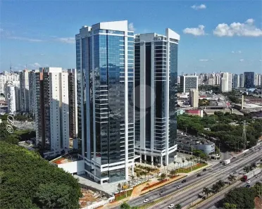 Sala Comercial para alugar, 900m² no Ponte Pequena, São Paulo
