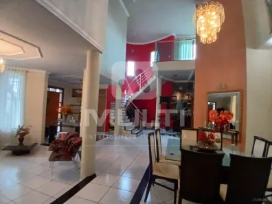 Casa com 5 Quartos à venda, 600m² no Cidade Jardim, Uberlândia