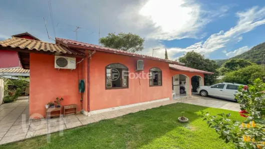 Casa com 3 Quartos à venda, 116m² no Rio Tavares, Florianópolis
