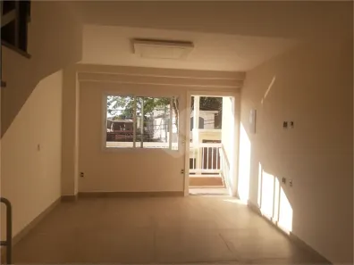 Sobrado com 2 Quartos para alugar, 70m² no Jardim Morro Verde, São Paulo