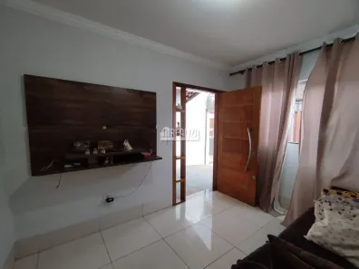 Casa com 3 Quartos à venda, 149m² no Beija-Flor, Uberaba