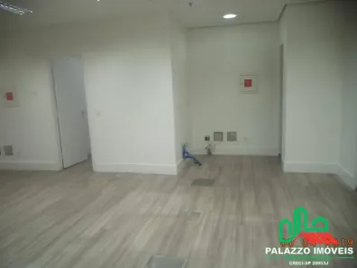 Sala Comercial à venda, 37m² no Vila Olímpia, São Paulo