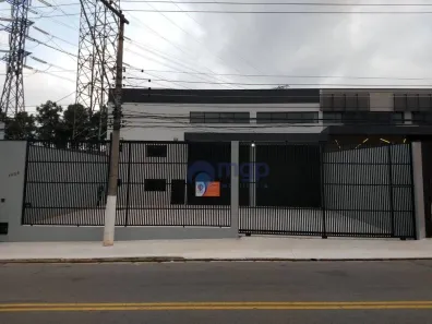 Galpão/Depósito/Armazém para alugar, 605m² no Rudge Ramos, São Bernardo do Campo