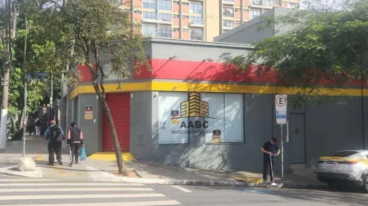 Ponto Comercial para alugar, 122m² no Vila Clementino, São Paulo