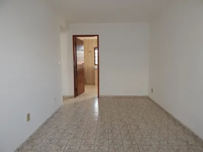 Casa com 3 Quartos para alugar, 100m² no Taguatinga Norte, Brasília