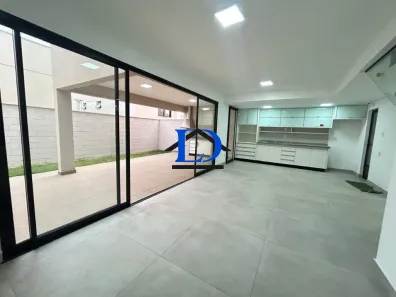 Casa de Condomínio com 3 Quartos à venda, 150m² no Conjunto Residencial Storil, Aparecida de Goiânia