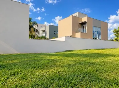 Lote/Terreno à venda, 250m² no Jardim Ermida I, Jundiaí