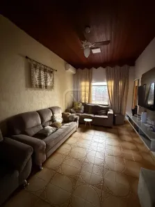 Casa com 5 Quartos à venda, 250m² no Bandeirantes, Cuiabá