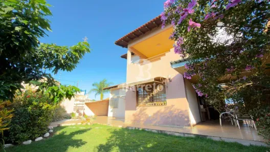 Sobrado com 3 Quartos à venda, 325m² no Parque ABC 2, Londrina