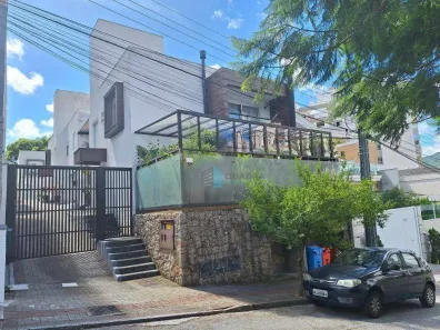 Casa com 3 Quartos à venda, 240m² no Córrego Grande, Florianópolis