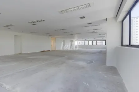 Sala Comercial para alugar, 109m² no Vila Olímpia, São Paulo