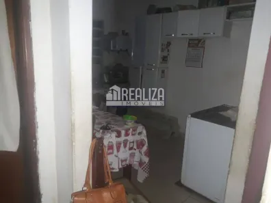 Casa com 2 Quartos à venda, 582m² no São Benedito, Uberaba
