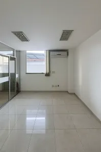 Sala Comercial para alugar, 35m² no Adrianópolis, Manaus