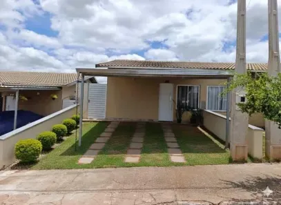 Casa de Condomínio com 2 Quartos à venda, 100m² no Flora Ville, Boituva