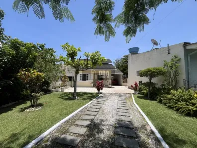 Casa com 4 Quartos à venda, 140m² no Ingleses do Rio Vermelho, Florianópolis