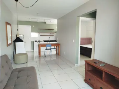 Apartamento com 2 Quartos para alugar, 50m² no São Francisco de Assis, Camboriú