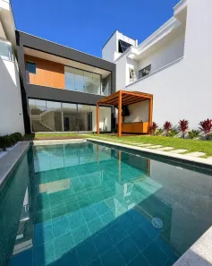 Casa de Condomínio com 4 Quartos para alugar, 250m² no Vargem Grande, Rio de Janeiro
