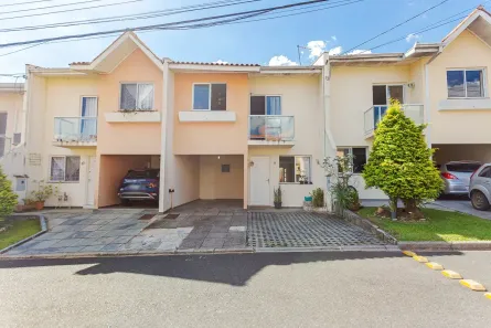 Casa de Condomínio com 3 Quartos à venda, 121m² no Uberaba, Curitiba
