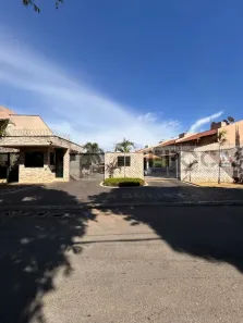 Casa com 3 Quartos à venda, 128m² no Vila Fróes, Goiânia