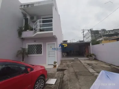 Casa com 2 Quartos à venda, 150m² no Trindade, São Gonçalo