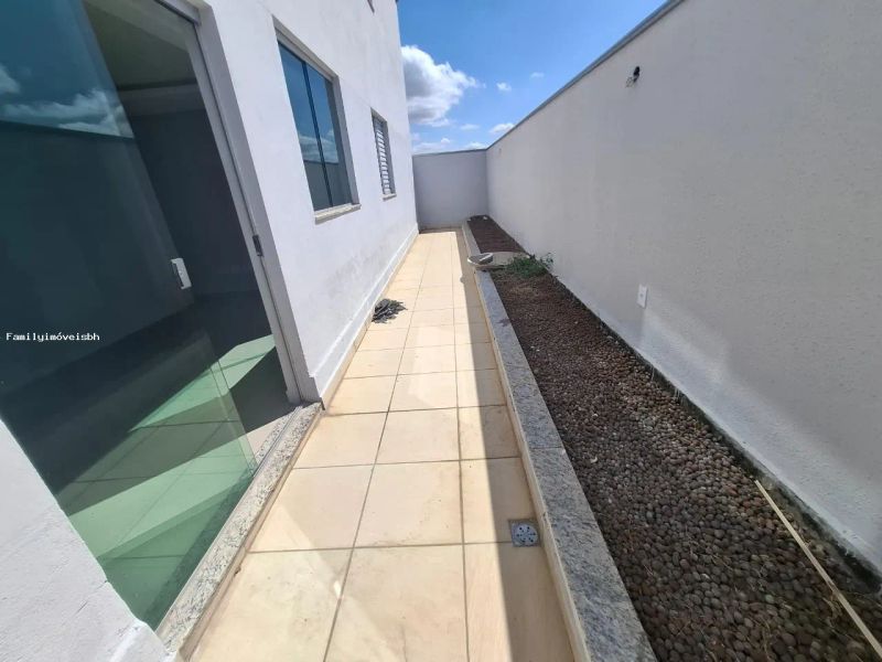 Apartamento com 3 quartos — Floramar, Belo Horizonte