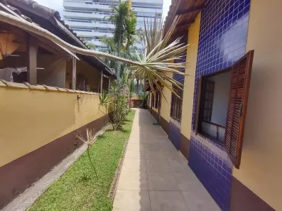 Casa de Condomínio com 2 Quartos à venda, 60m² no Indaiá, Bertioga