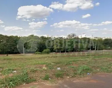 Lote/Terreno à venda, 3926m² no Jaraguá, Uberlândia