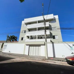 Apartamento com 2 Quartos para alugar, 50m² no Segismundo Pereira, Uberlândia